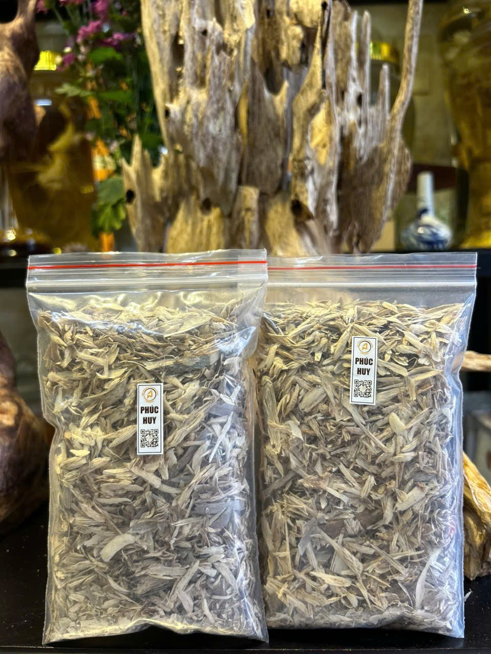 VỤN XÔNG TRẦM HƯƠNG